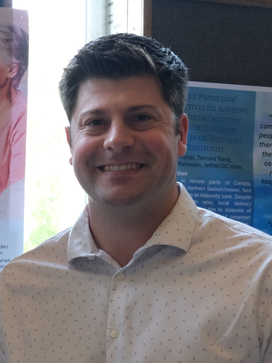 Picture of Dr. Emmett Harrison