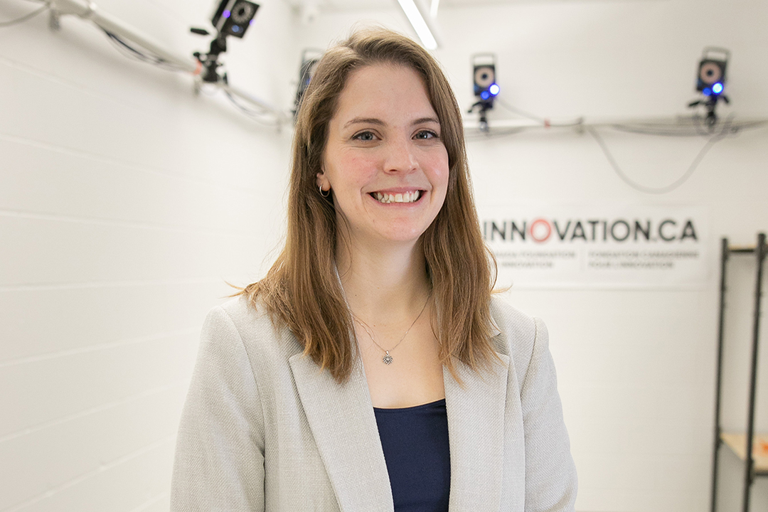 Dr. Angelica Lang in her lab. (Photo: Christina Weese)