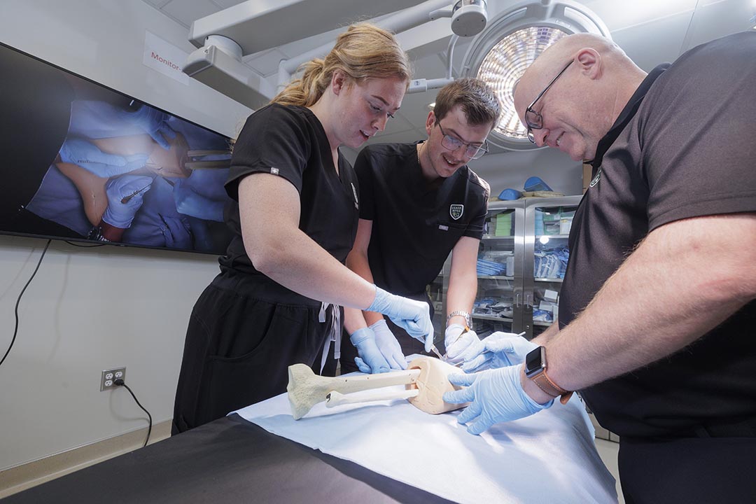 The University of Saskatchewan’s advancement of health-care solutions includes new educational pathways such as the Master of Physician Assistant Studies Program. (Photo: USask)