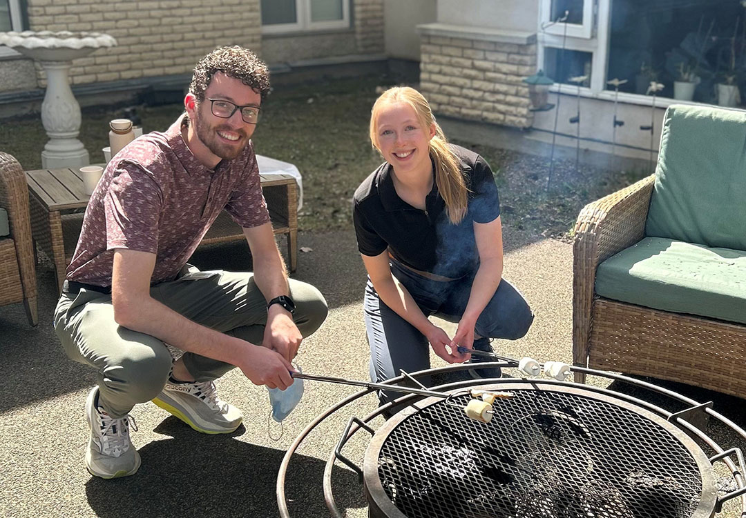 These USask physical therapy students are making a difference – working with residents in a long-term care home, they are motivated to improve quality of life and care. (Photo: Submitted)